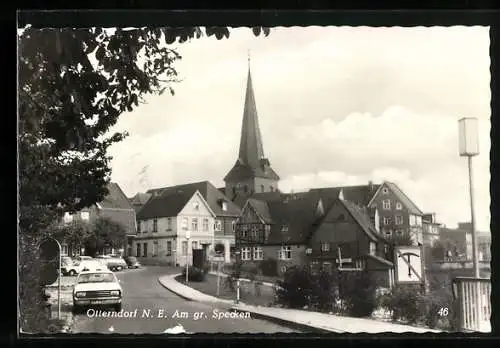 AK Otterndorf, Strassenpartie am grossen Specken mit Blick zur Kirche