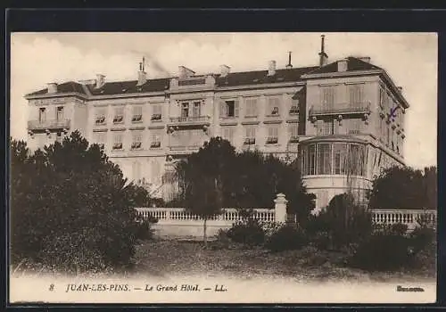 AK Juan-les-Pins, Le Grand Hotel