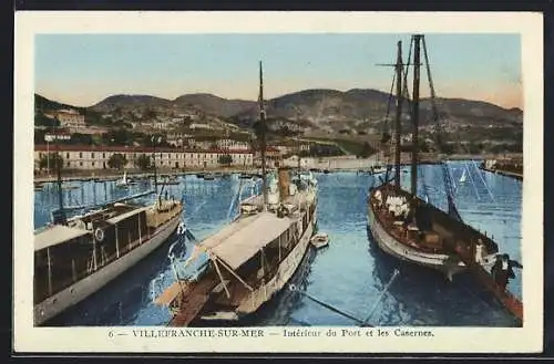 AK Villefranche-sur-Mer, Intérieur du Port et les Casernes, Hafen