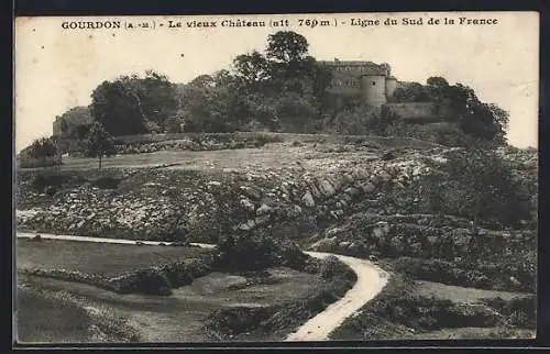 AK Gourdon /A.-M., Le vieux Chateau, Ligne du Sud de la France