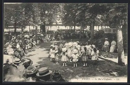 AK Vichy, Le Bal d`Enfants