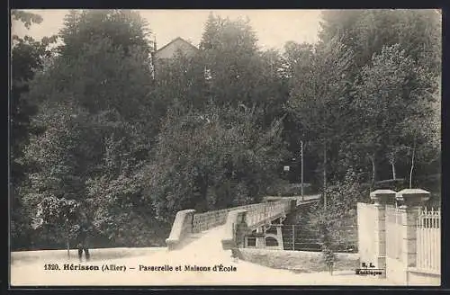 AK Hérisson /Allier, Passerelle et Maisons d`École