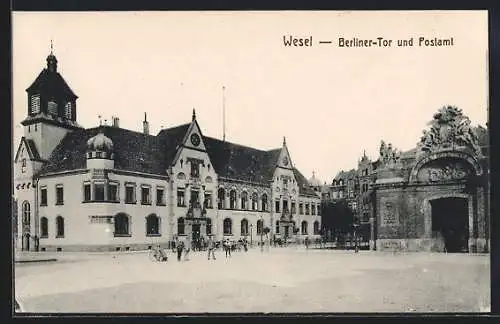 AK Wesel / Rhein, Berliner-Tor und Postamt