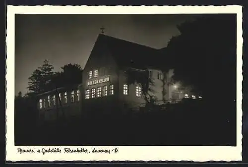 AK Lauenau /Deister, Brauerei-Gaststätte Felsenkeller bei Nacht