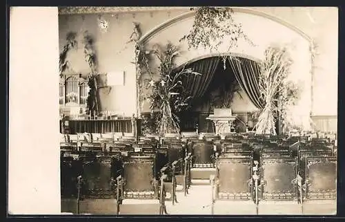 AK Rochester, NY, North Baptist Church, Interior view