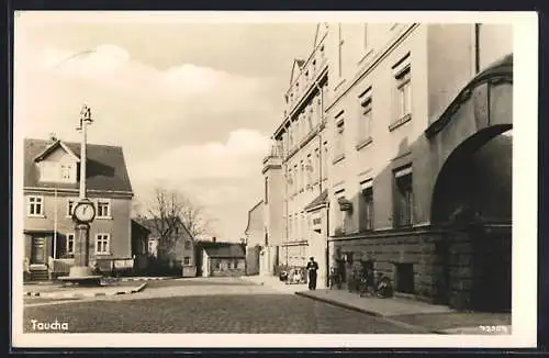 AK Taucha, Strassenpartie im Sonnenschein