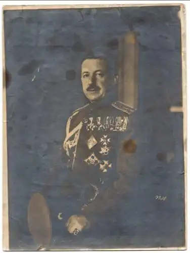 Fotografie unbekannter Fotograf und Ort, Oberst Gantschew in Uniform mit Ordenspange, Friedensvertrag in Brest-Litowsk