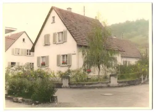 Fotografie unbekannter Fotograf, Ansicht Waldshut-Tiengen, Wohnhaus in der Kolpingstrasse