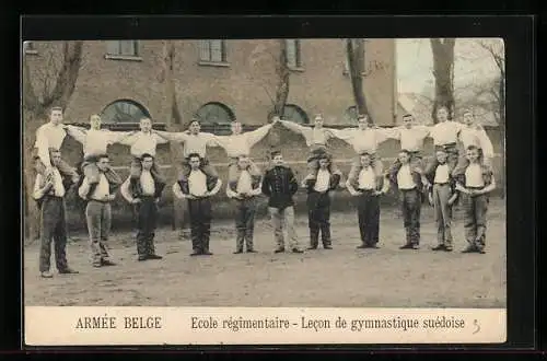 AK Armée Belge, Ecole régimentaire, Lecon de gymnastique suédoise