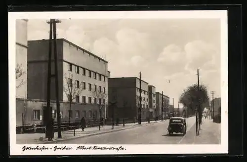 AK Gotenhafen-Grabau, Albert Forsterstrasse mit Auto