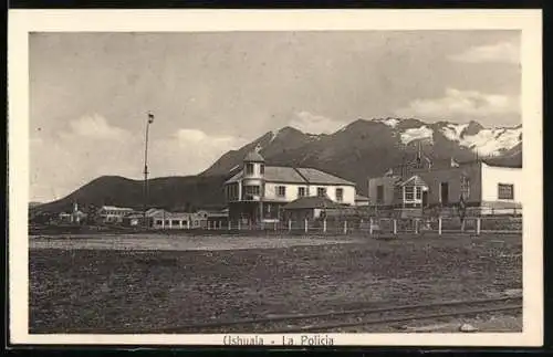 AK Ushuaia, La Policia