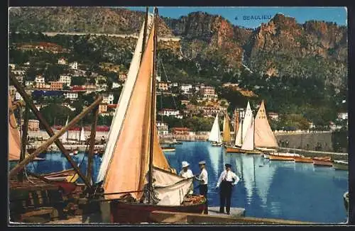 AK Beaulieu, Le Port, les Villas et la Route de la Moyenne Corniche