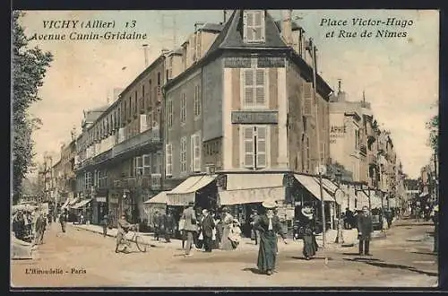 AK Vichy /Allier, Avenue Cunin-Gridaine, Place Victor-Hugo et Rue de Nîmes