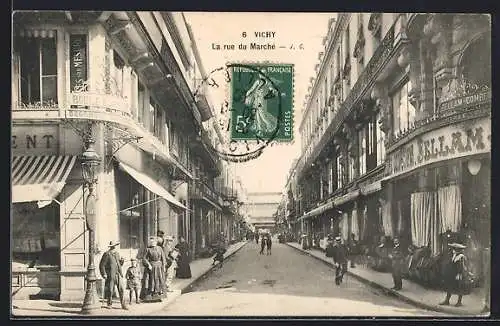 AK Vichy, la Rue du Marché, Geschäfte