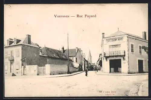 AK Varennes, Rue Fayard, Café Champ de Mars