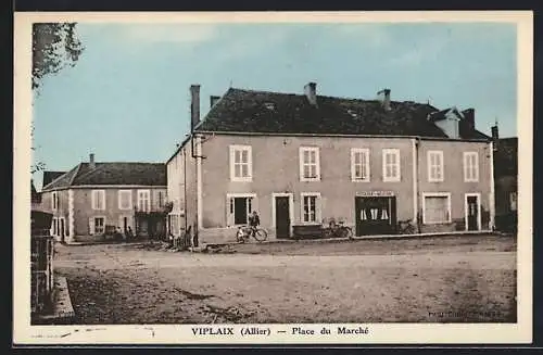 AK Viplaix /Allier, Place du Marché