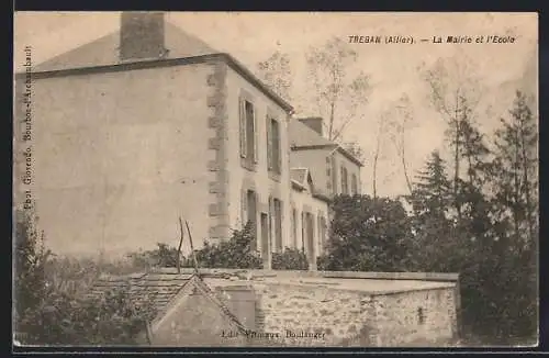 AK Treban /Allier, La Mairie et l`Ecole