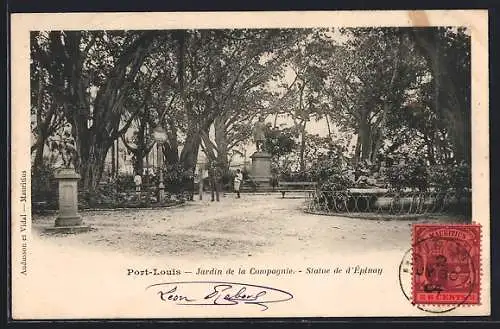 AK Port-Louis, Jardin de la Compagnie, Statue de d`Épinay