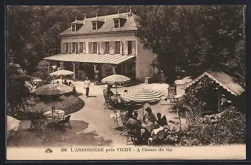 AK Vichy, A l'heure du the, L'Ardoisiere