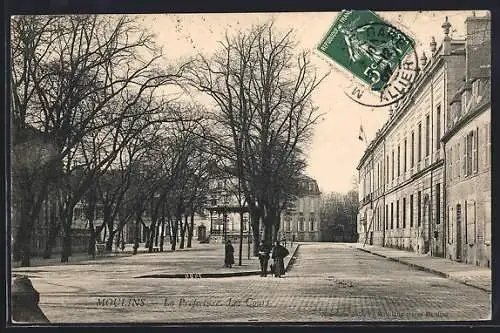 AK Moulins, La Préfecture, les Cours