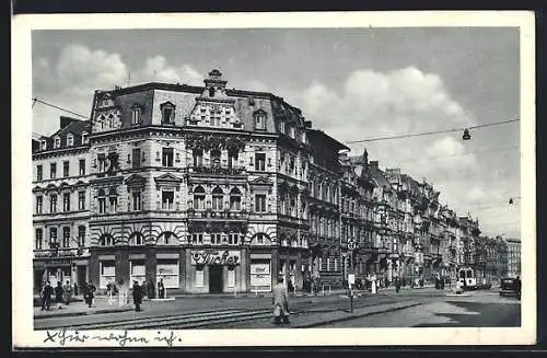AK Köln-Neustadt, Hotel Hohenzollern und Restaurant Tucher Strasse Hohenzollernring 67 mit Strassenbahn