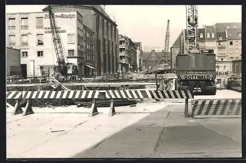 Foto-AK Köln, Strassen u. Neubauten am Wallraffplatz, Strassenbau