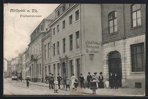 AK Köln-Mülheim, Strassenbahn auf der Freiheitsstrasse, Kathol. höhere Mädchenschule der Ursulinen