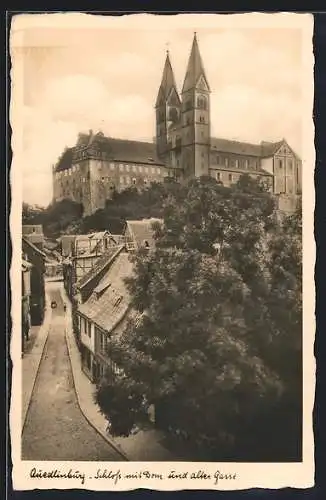 AK Quedlinburg, Schloss mit Dom und alter Gasse