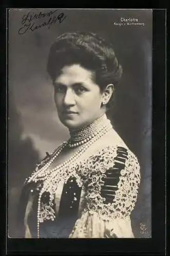 AK Königin Charlotte von Württemberg mit Perlenkette