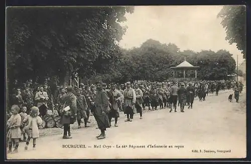 AK Bourgueil /I.-et-L., Mail Orye, le 66. Régiment d`Infanterie au repos