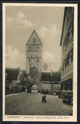 AK Dinkelsbühl, Wörnitztor, Schild der Brauerei zum Wilden Mann