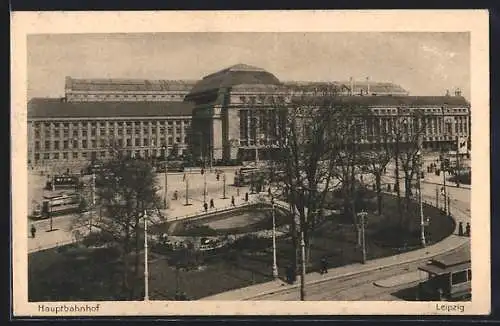 AK Leipzig, Strassenbahnen vor dem Hauptbahnhof