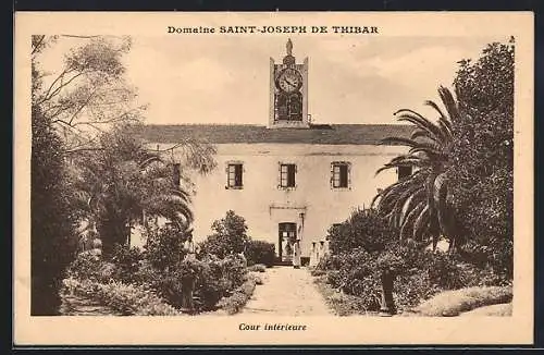 AK Saint-Joseph de Thibar, Domaine, Cour intérieure