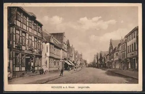 AK Nienburg a. d. Weser, Gasthaus und Geschäft Carl Menzel in der Langestrasse