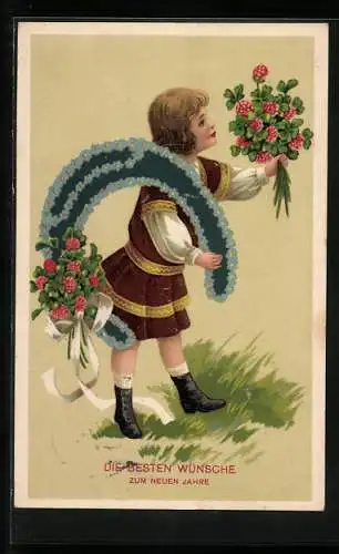 AK Kind mit Vergissmeinnicht-Hufeisen und Kleestrauss