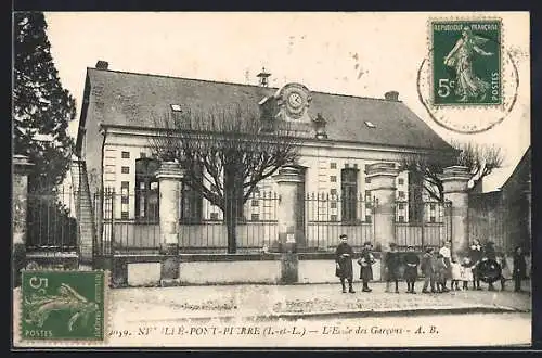 AK Neuillé-Pont-Pierre, L`Ecle des Garcons