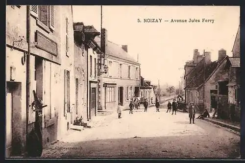 AK Noizay, Avenue Jules Ferry