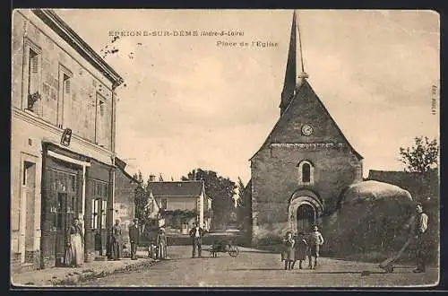 AK Épeigne-sur-Déme, Place de l`Eglise