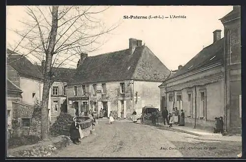 AK St-Paterne /I.-et-L., L`Arrivée, Café du Renaissance