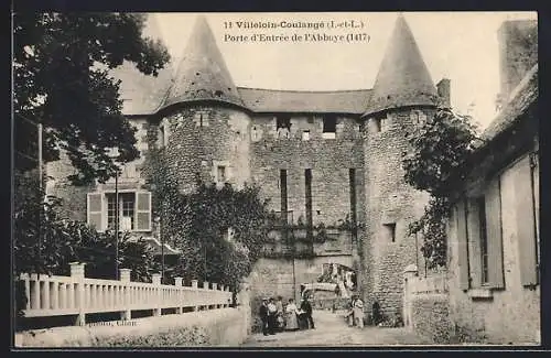 AK Villeloin-Coulangé /I.-et-L., Porte d`Entrée de l`Abbaye