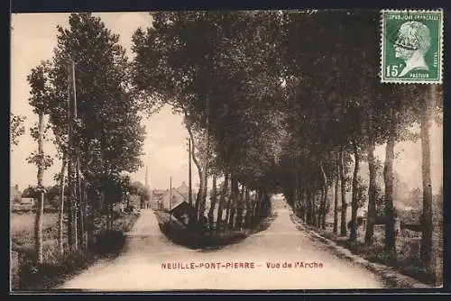 AK Neuillé-Pont-Pierre, Vue de l`Arche