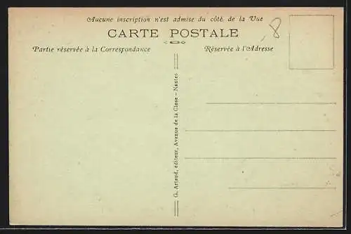 AK Grasse /A.-M., Place Neuve, au fond, Porte Neuve