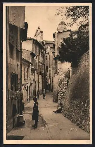 AK Villefranche /Alpes-Maritimes, Rue Baron de Brés