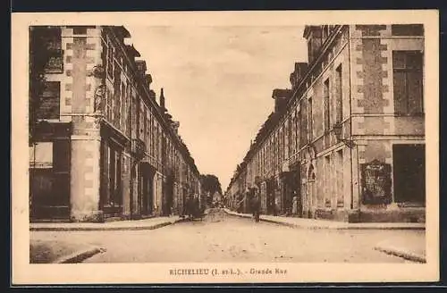 AK Richelieu /I.-et-L., Grande Rue