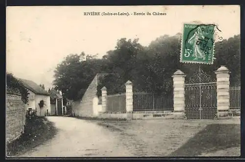 AK Rivière /I.-et-L., Entrée du Chateau