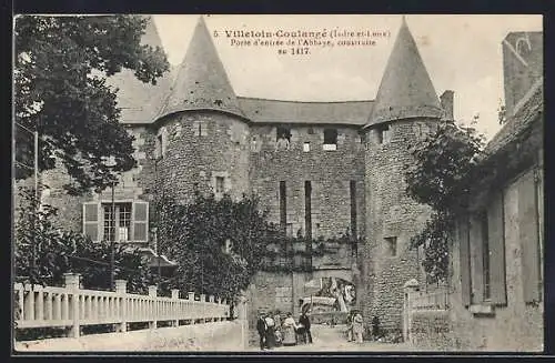 AK Villeloin-Coulangé /I.-et-L., Porte d`entrée de l`Abbaye