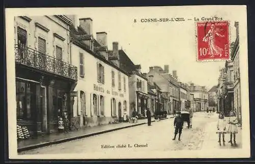 AK Cosne-sur-L'Oeil, La Grande Rue