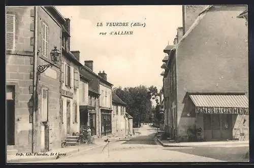 AK Le Veurdre /Allier, Rue d`Allier