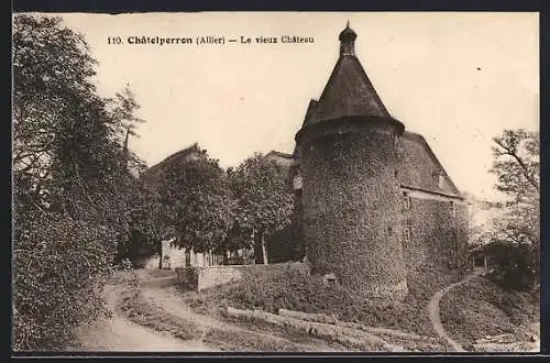 AK Châtelperron, Le vieux Château