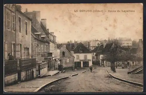 AK Donjon /Allier, Route de Lapalisse